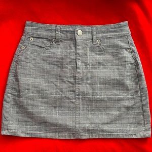 American eagle skirt high rise stretchy size 0 regular